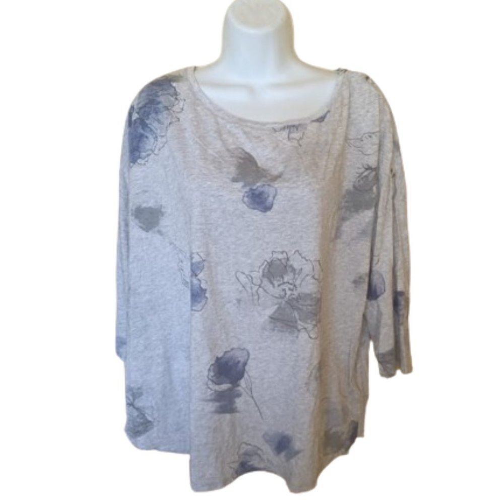 ---  REITMANS Gray Scoop Neck  Cotton Blend Floral Shirt Size XL